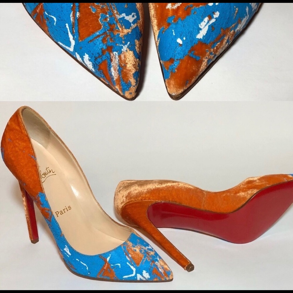 **SOLD** CHRISTIAN LOUBOUTIN Graffiti Velvet